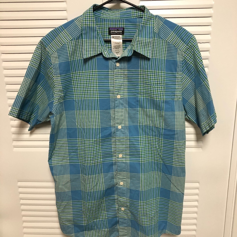 Patagonia Men’s Short Sleeve Button Down Sz L